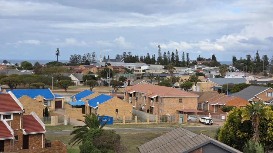3 Bedroom Property for Sale in Hartenbos Central Western Cape